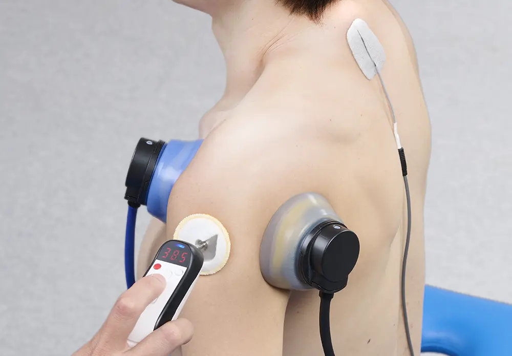3D治療モードと2D治療モードの同時治療例：肩